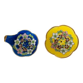 Antique Chinese Qing Dynasty Polychrome Tea Strainers - Pair For Sale