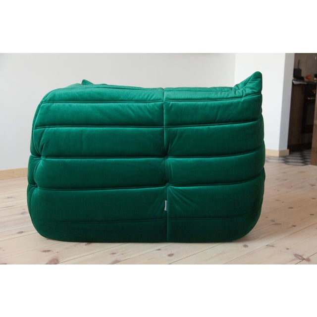 Ligne Roset Bottle Green Velvet Togo Corner Chair by Michel Ducaroy for Ligne Roset, 1970 For Sale - Image 4 of 11