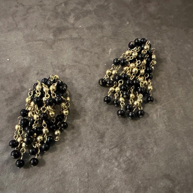 1980s Coppola E Toppo Style Brass and Black Beads Italian Chandelier Earrings For Sale - Image 10 of 12