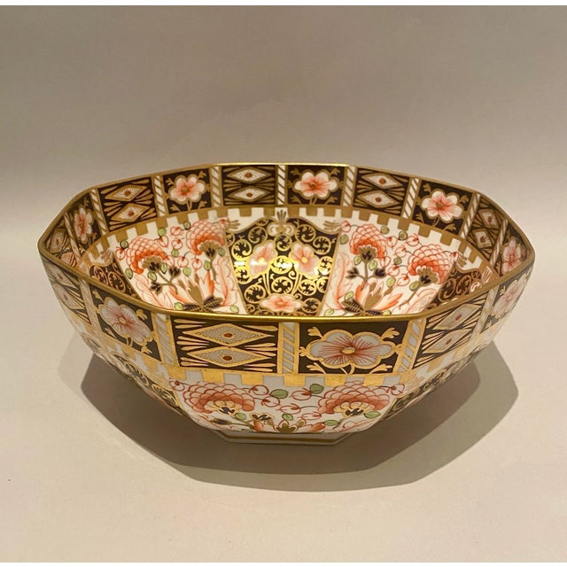 Royal Crown Derby Octagonal Bowl Imari Witches Pattern 6299 Date 1918 For Sale - Image 10 of 10