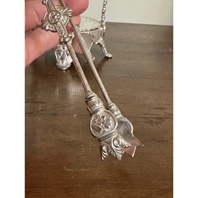 19th Century Ntique Victorian Silver Plate Pickle Castor With Figural Glass For Sale - Image 4 of 10