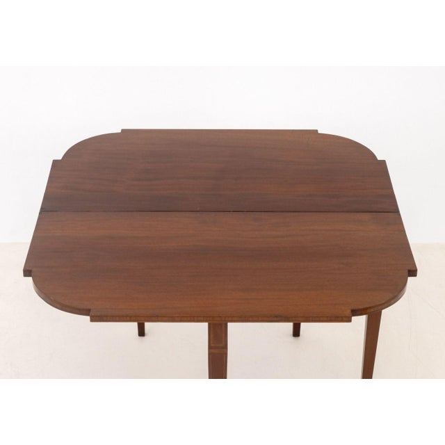 Brown Federal Hepplewhite Mahogany Card Table, Ca. 1790 For Sale - Image 8 of 9