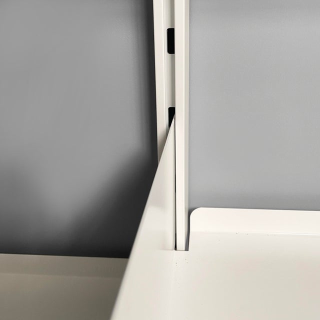 Italian Modern White Metal Bookcase by Kriptoninte, 1980s For Sale - Image 11 of 15