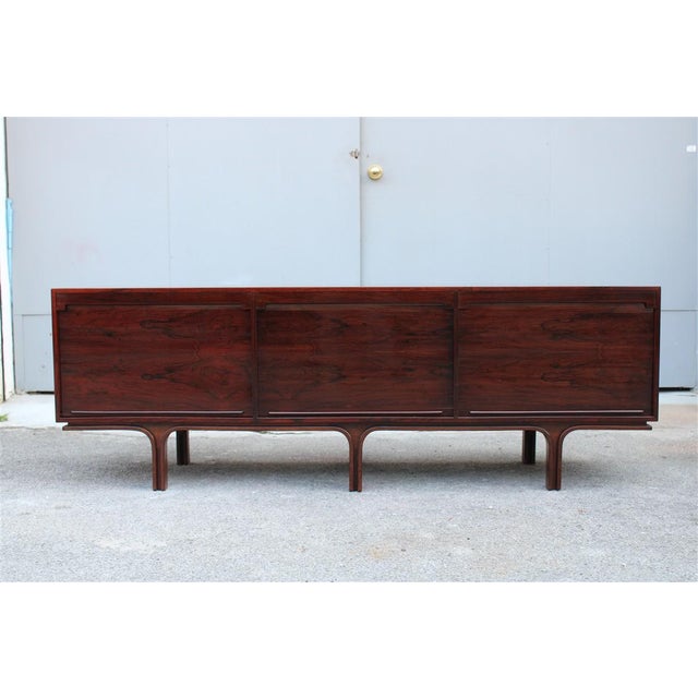 Low Rosewood Sideboard by Gianfranco Frattini for Bernini, 1960s For Sale - Image 17 of 17