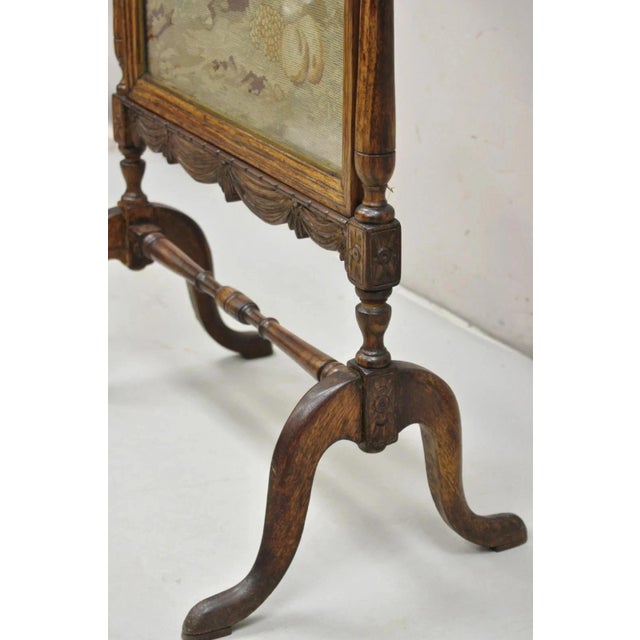 Antique French Victorian Carved Walnut and Needlepoint Fireplace Screen For Sale In Philadelphia - Image 6 of 12