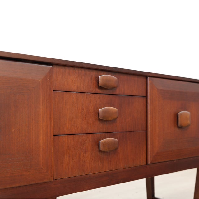 Mid-Century Modern Mid Century Credenza by Beautility Furniture, 1960 For Sale - Image 3 of 10