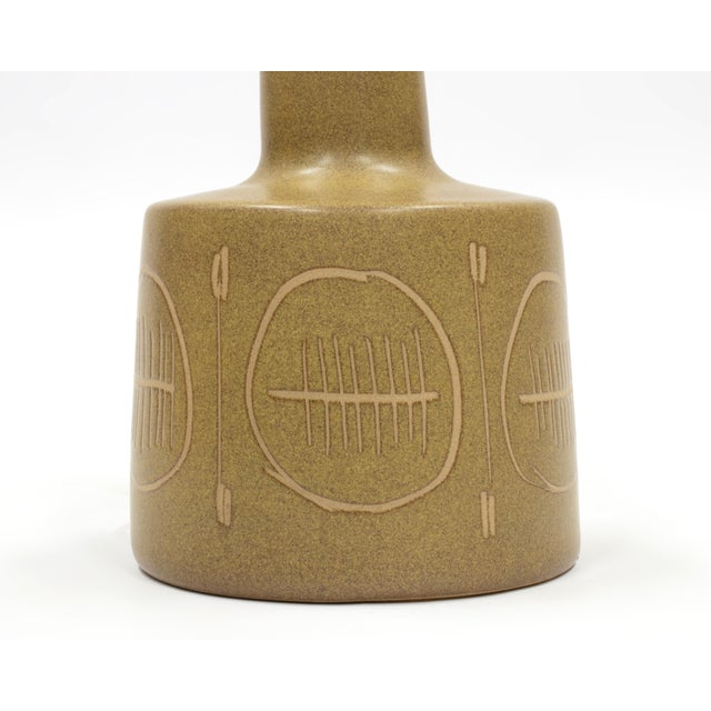Ceramic Vintage Mid Century M105 Ceramic Table Lamp by Jane & Gordon Martz For Sale - Image 7 of 9