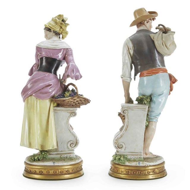 1960s Rural Figures in Polychrome Porcelain by Giuseppe Cappè, 1960s, Set of 2 For Sale - Image 5 of 13