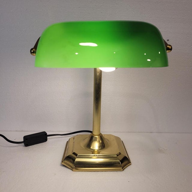Metal Banker's Table Lamp in Gilt Brass and Glass, Spain, 1970s For Sale - Image 7 of 18