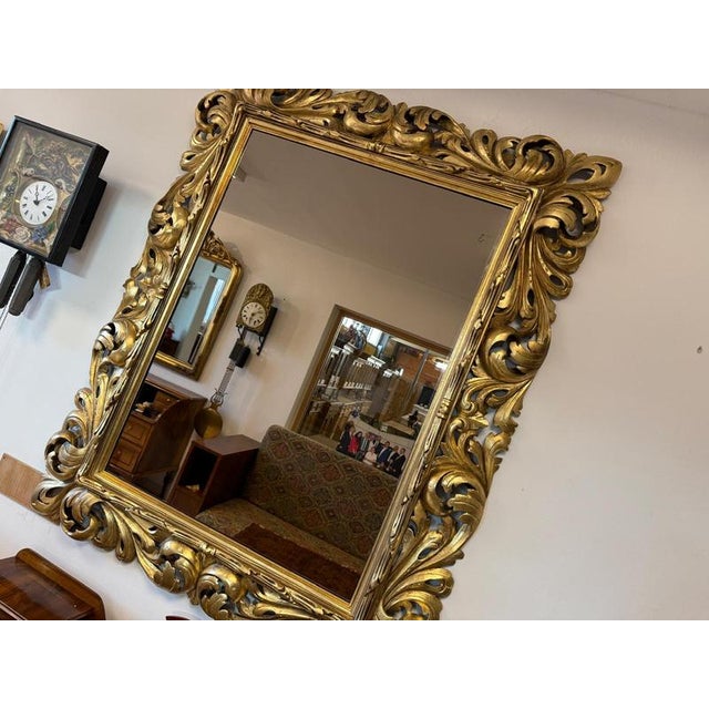 Florentine Mirror with Acanthus Leaf Carving Wood For Sale - Image 6 of 18