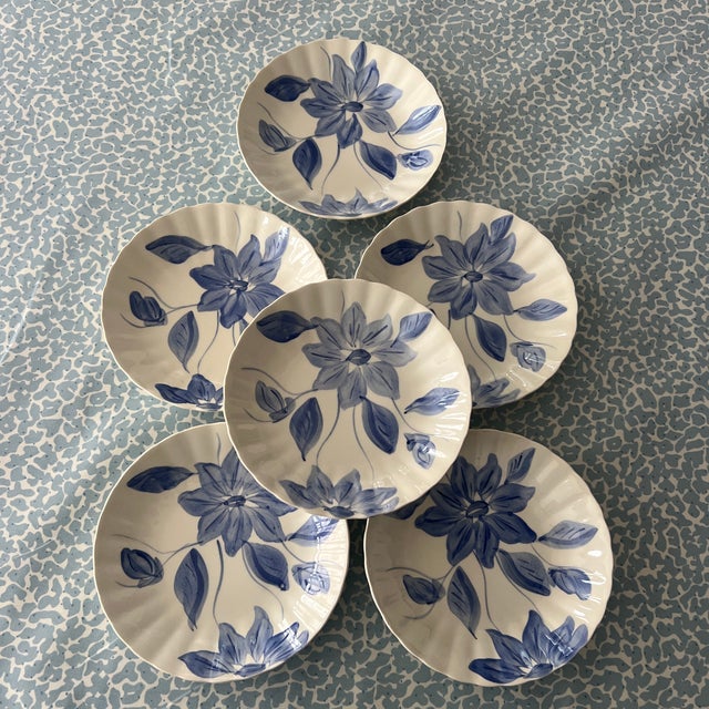 American Antique Blue Ridge Southern Potteries Hand Painted Blue and White Flower Bowls - Set of 6 For Sale - Image 3 of 7