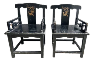 Set of 19th Century Chinese Chairs in Lacquered Black Wood with Gilt Decoration, 1890s