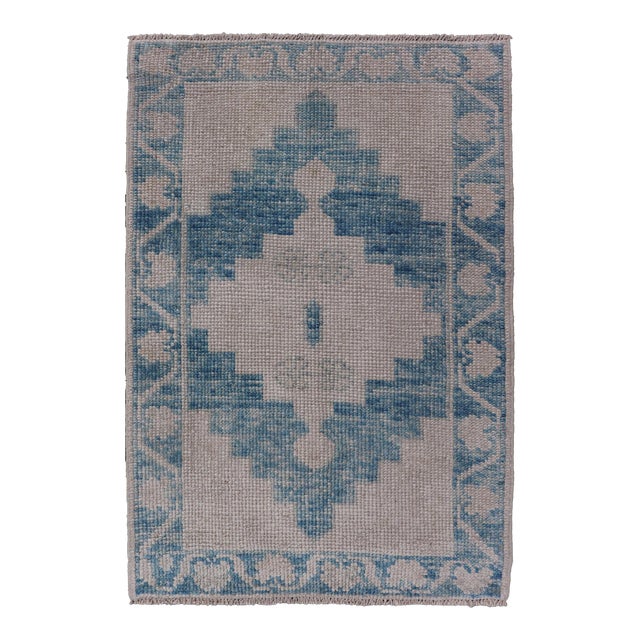Modern Turkish Oushak Rug Blue and Beige Geometric Design 2'6 X 3'8 For Sale