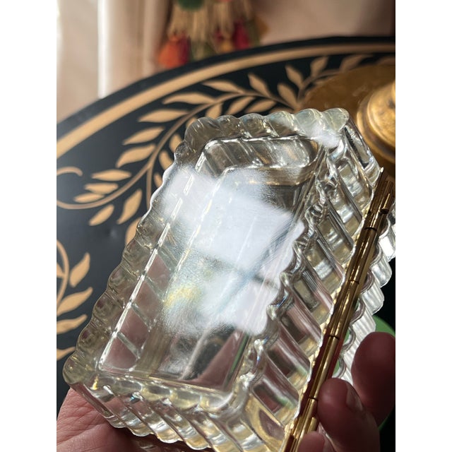 Vintage Clear Glass Casket Box With Scalloped Sides and Smooth Mounts For Sale - Image 4 of 9
