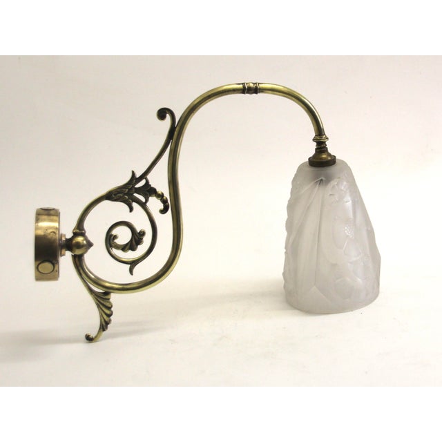 French Art Deco Sconce with Brass Fixture and Glass Shade, 1930s For Sale - Image 3 of 8
