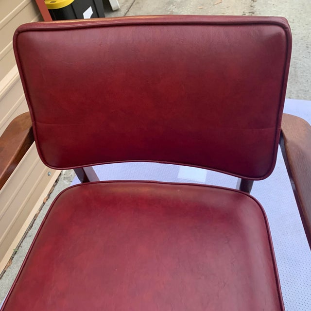 Mid-Century Modern Gunlocke Red Vinyl Wooden Office Chair For Sale - Image 9 of 12