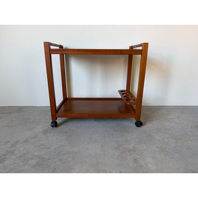 Mid-Century Danish Modern Teak Cocktail Trolley Bar Cart For Sale - Image 4 of 12