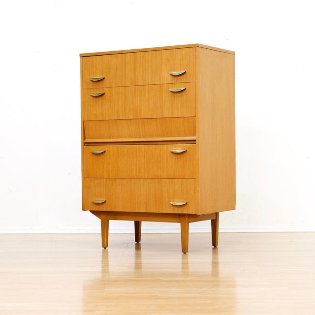 1960s Mid Century Tallboy Dresser by Symbol Furniture, Attributed For Sale In Los Angeles - Image 6 of 9