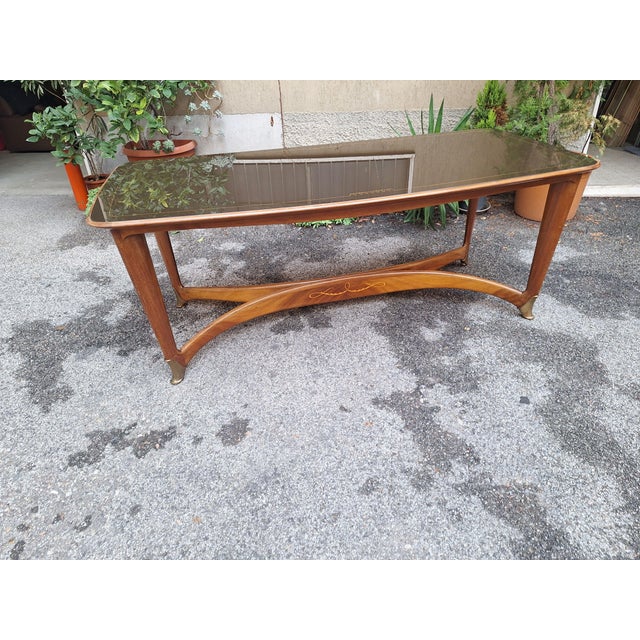 Wooden Palazzi Dell'Arte Esposizione Dining Table with Brass Ends and Burgundy Glass from La Permanente Mobili Cantù, 1950s For Sale - Image 6 of 16