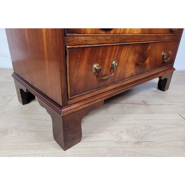 Vintage Writing Bureau Desk in Leather and Mahogany, 1960s For Sale - Image 17 of 18