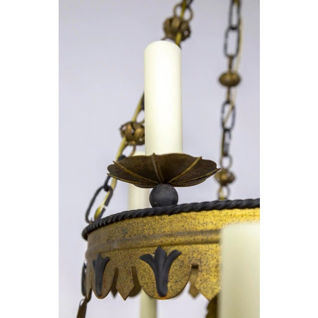 Mid 20th Century Mid 20th Century Tudor Style 2-Tier Tole Ring Chandelier For Sale - Image 5 of 12