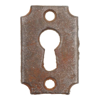 Vintage 1.625 In. Cast Iron Black Keyhole Cover For Sale