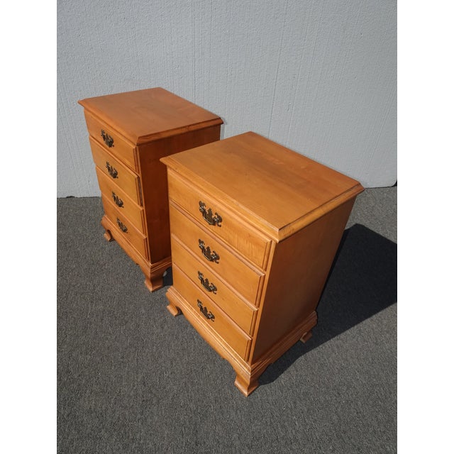 Pair of Vintage Early American Style Maple Nightstands With Brass