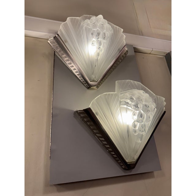 1930s Art Deco Wall Sconces in Nickel-Plated Bronze from Petitot, 1930, Set of 2 For Sale - Image 5 of 18