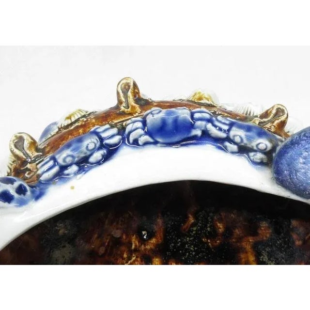 Late 19th Century Antique 19th Century Japanese Porcelain Hirado Bowl With Crustaceans For Sale - Image 5 of 9