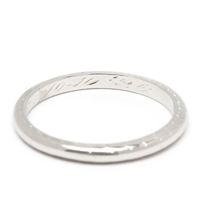 1926 Art Deco Engraved Band Ring, Platinum, Ring Size 5.5 For Sale - Image 4 of 7