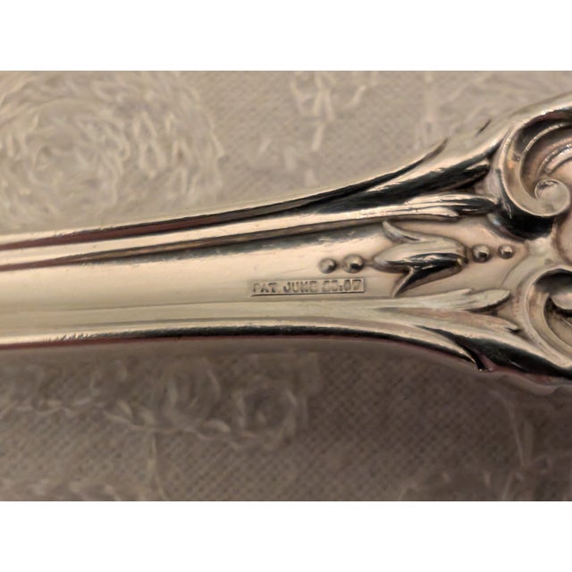 Early 20th Century Reed & Barton "Frances I" Sterling Silver Large Serving Spoon, Old Marks For Sale - Image 11 of 14