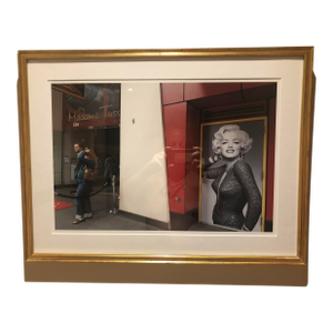1990s Framed Photo Print Marilyn Monroe & DiCaprio Wax Figure @ Madame Tussauds Ny