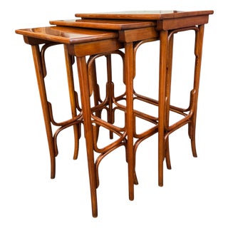 Art Nouveau Nesting Tables by Michael Thonet for Gebrüder Thonet Vienna Gmbh, 1890s, Set of 3 For Sale