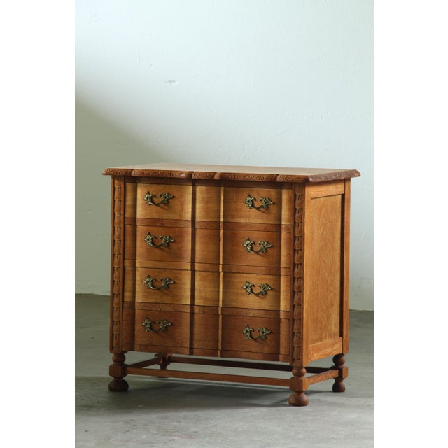 Small Brutalist Danish Oak Chest of Drawers, 1960s For Sale - Image 16 of 16