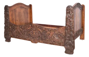 Carved Walnut Bed, End of 19th Century