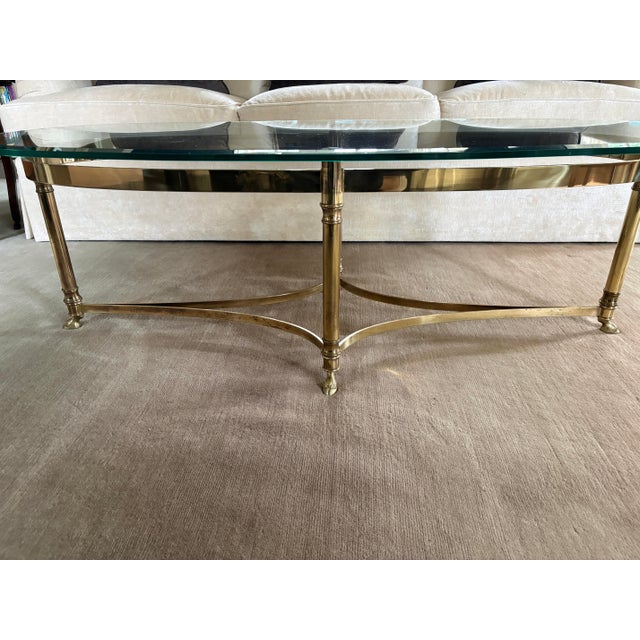 La Barge 1960s Regency Brass Hoofed Glass Gueridon Table Attributed to LaBarge For Sale - Image 4 of 11
