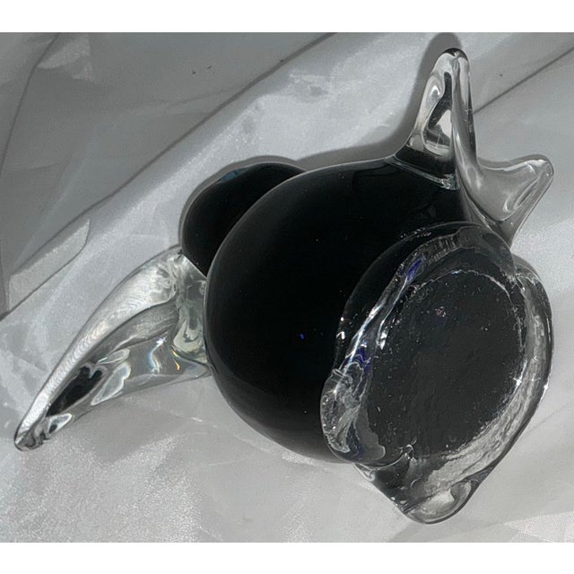 Ink Blue Vintage Murano Style Hand Blown Toucan Bird Figurine For Sale - Image 8 of 8