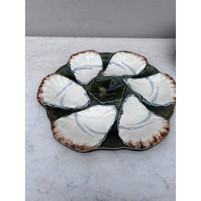 French French Majolica Oyster Plate Longchamp, Circa 1900 For Sale - Image 3 of 4