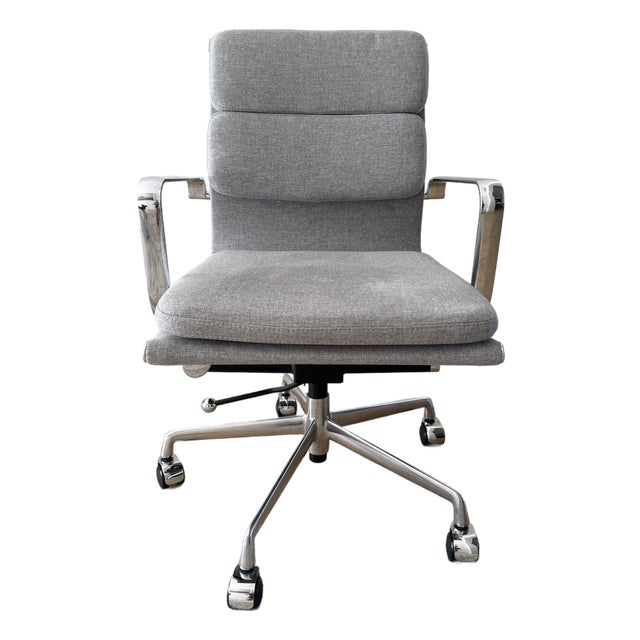 Light Gray Padded Fabric Modern Office Chair For Sale