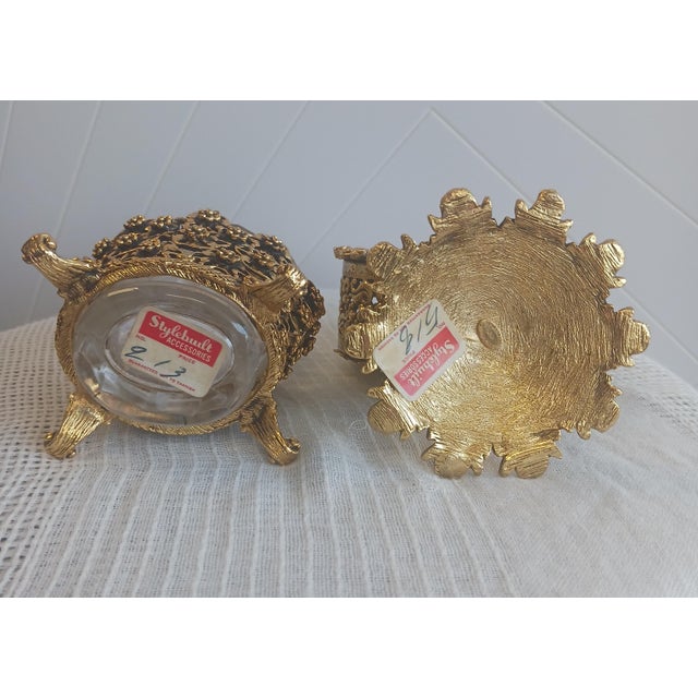 Metal 1960s Stylebuilt n.y. 24k Gold-Plated Vanity Suite - 3 Pieces For Sale - Image 7 of 12