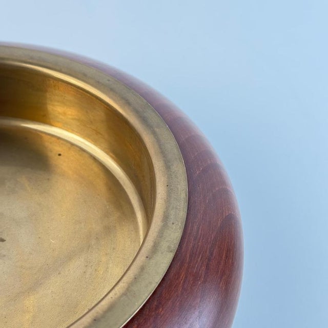 1970s Italian Walnut and Patinated Brass Ashtray by Sandro Petti, 1970s For Sale - Image 5 of 11
