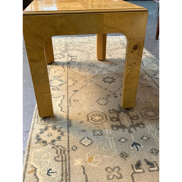 1980s Attributed Henredon Scene Two Burl Wood Side Table For Sale In Baton Rouge - Image 6 of 7