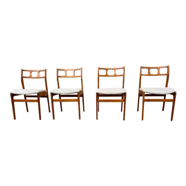 Late 20th Century D-Scan Set of Four Mid Century Teak Dining Chairs For Sale