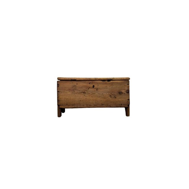 19th Century Rustic Larch Wood Chest For Sale - Image 4 of 4