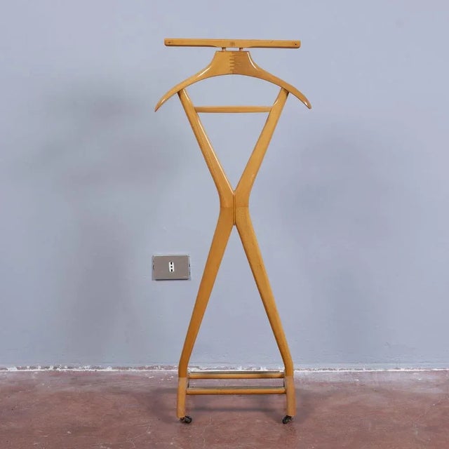Fratelli Reguitti Light Wood Clothes Rack by Reguitti Brothers For Sale - Image 4 of 9