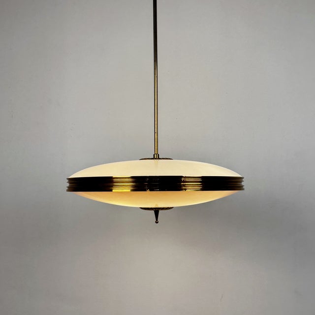 Mid-Century Modern Two Tone Glass and Brass Pendant Lamp by Pietro Chiesa for Fontana Arte, Italy, 1950s For Sale - Image 9 of 10