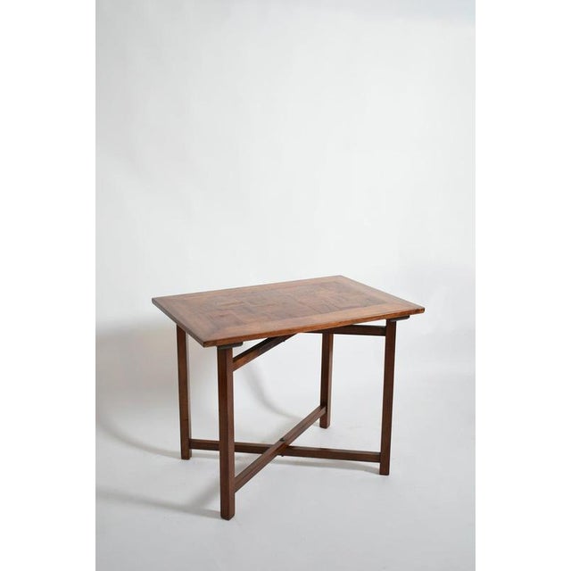 X shaped foot chessboard table, XIXth c. Side table, serving table console with a chessboard top, X-shaped folding base....