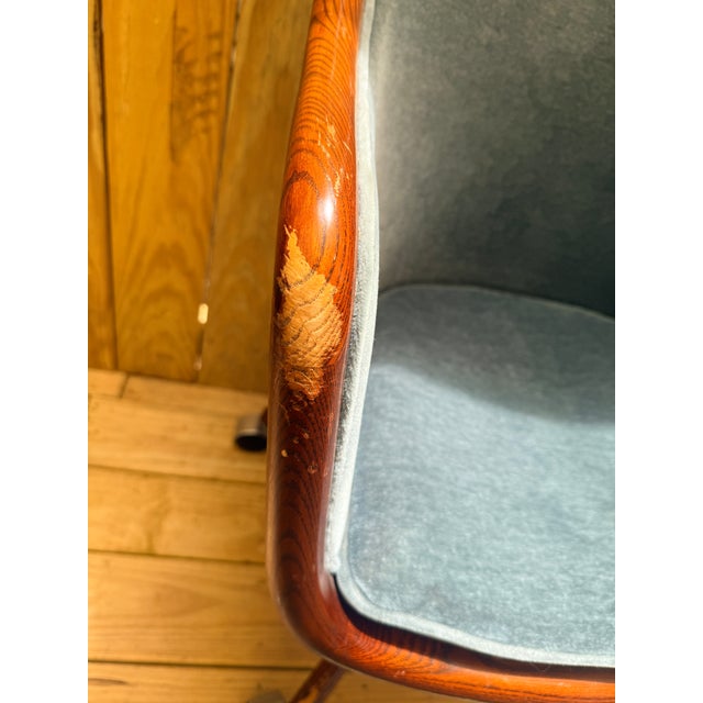 Mid-Century Modern Ward Bennett for Brickel Associates High Back Executive Office Chair in Mahogany Lacquered Ash, Circa 1975 For Sale - Image 3 of 14