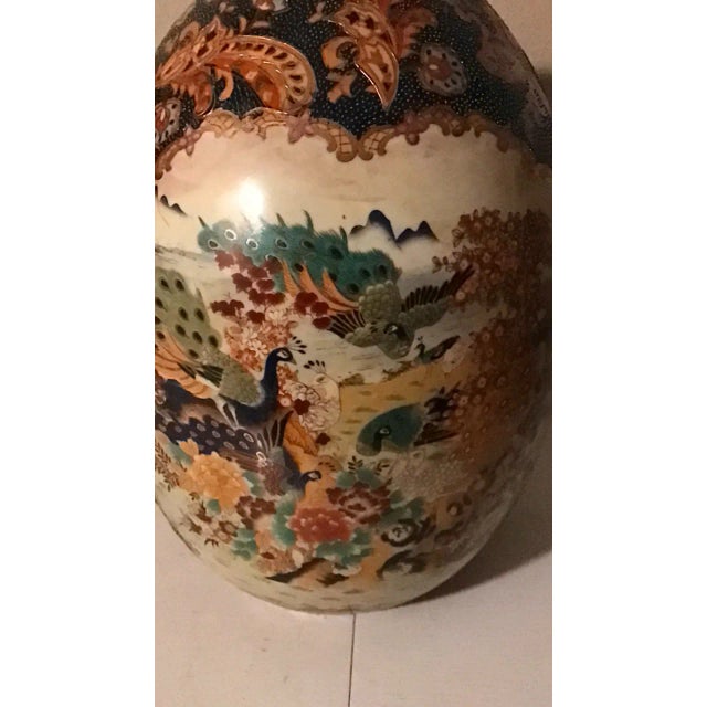 Antique Satsuma Outdoor Scene Decorative Egg . This is a gorgeous piece of Oriental antique collectible Figurines known as...