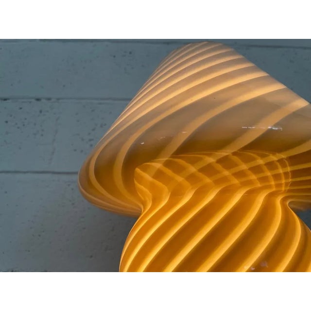 Murano Swirl Mushroom in Yellow Cream, 1970s For Sale - Image 4 of 7